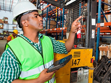 GETAC應用于倉庫材料處理的加固計算機優選解決方案